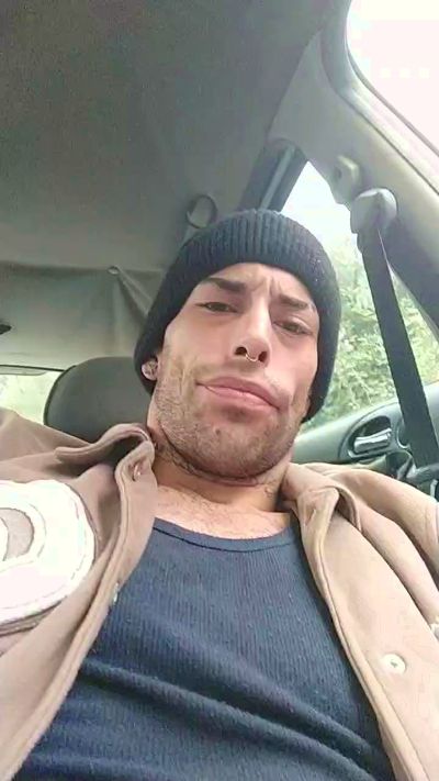 69Ruben97 live from Italy