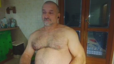 915051 live from Argentina