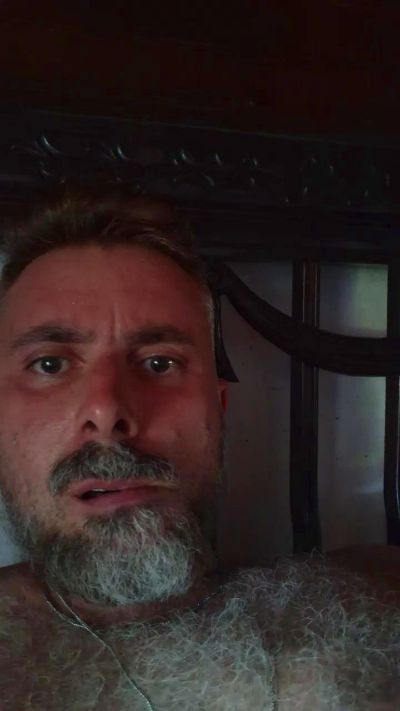 AlexSubPig84 live from Portugal
