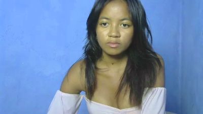 Ambergirl69 live from Madagascar