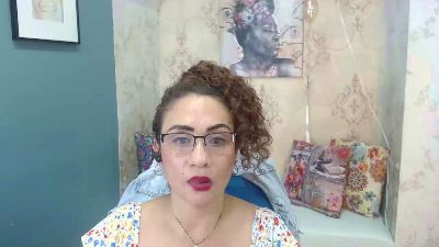 Amelie_Bakerr_ live from Spain