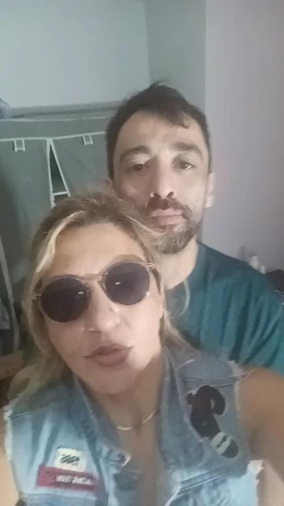 Bebota27 live from Argentina