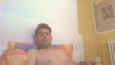 Bombasexiii85 live from Italy