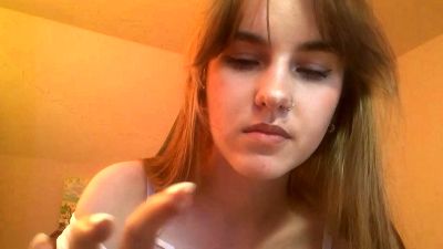 CandieProck live from United States