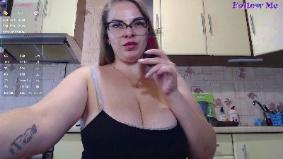 CarolinaDiamond live from Ukraine