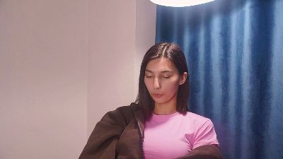DanicaRamsdell live from France
