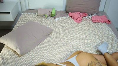 EunaMorency live from France