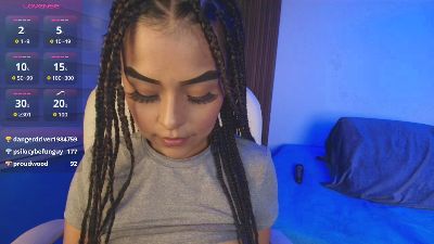 Hailey_Brie live from Colombia