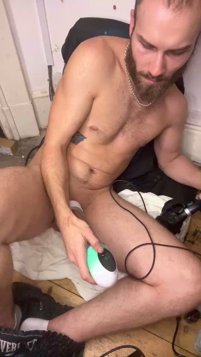 Harder_devil live from United Kingdom