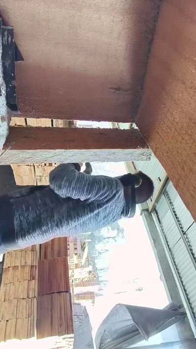 Hectito43 live from Chile