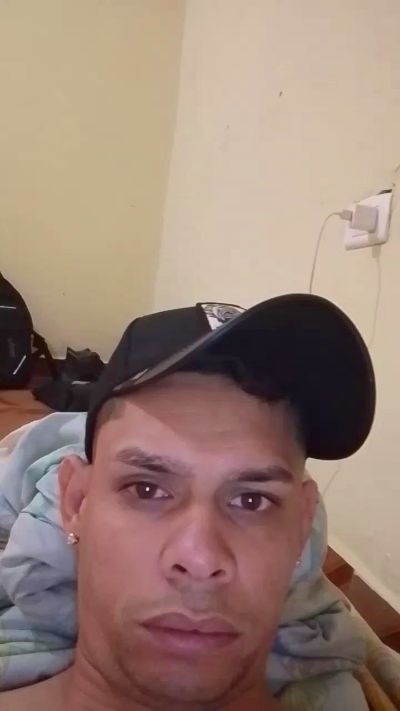 Hotgabriel8 live from Colombia