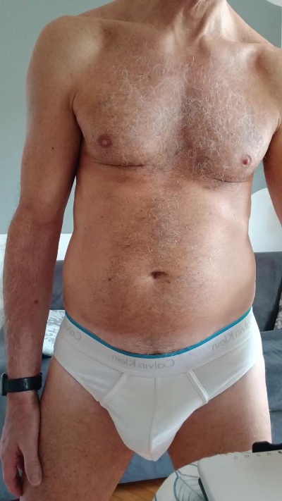 ItalSilverDaddy live from Italy