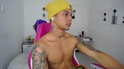 Leonard_Price live from Colombia