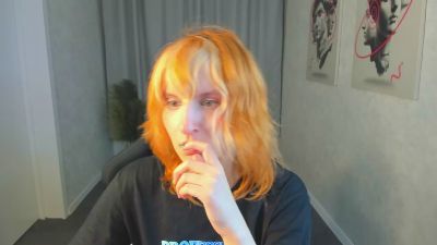 Little_Chips live from United States
