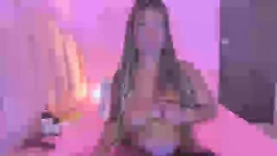 LoveQueen2 live from Colombia