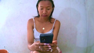 Marricah06 live from Madagascar
