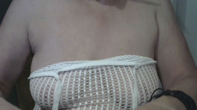 Rianne_moi live from Netherlands