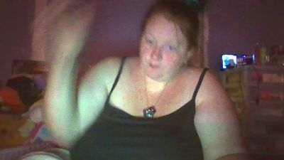 SallyRose1992 live from United States