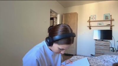 StefaniBuzzell live from Romania