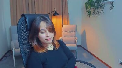 TasiaWerring live from United States