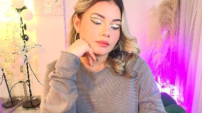 Tatiana_Ruiiz live from Colombia