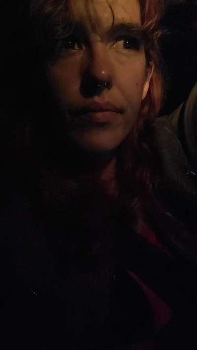 Velvetrayne live from United States
