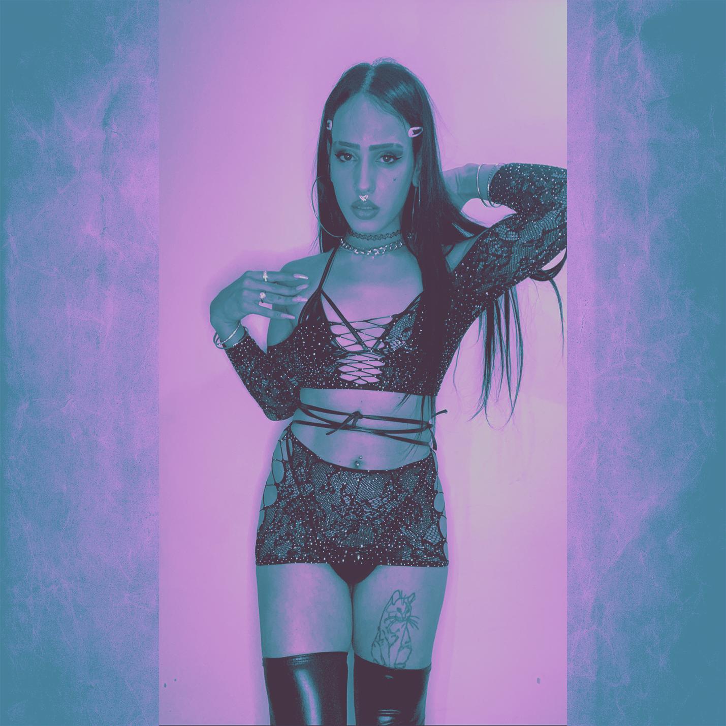 candebrat666 live from Mexico