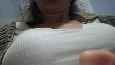 chinitaa333 live from Argentina