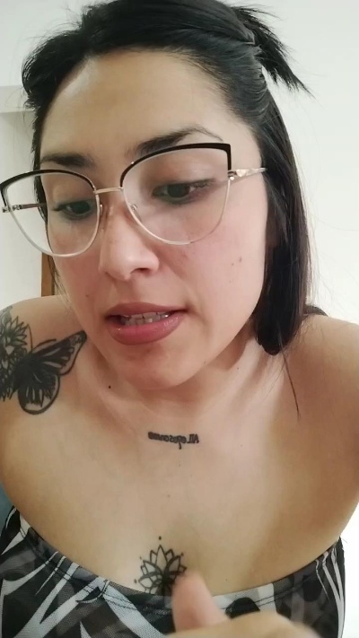 chinitaaa28sexy live from Argentina