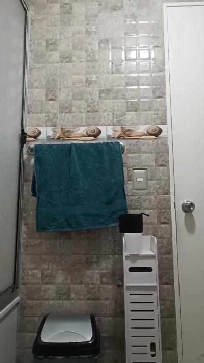 felipeafta live from Australia