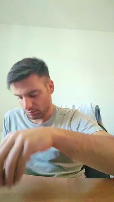 italian_bull1 live from Italy