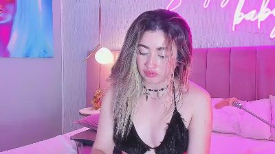 lilithharper_wm live from Colombia