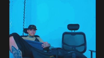 max_williamm live from Colombia