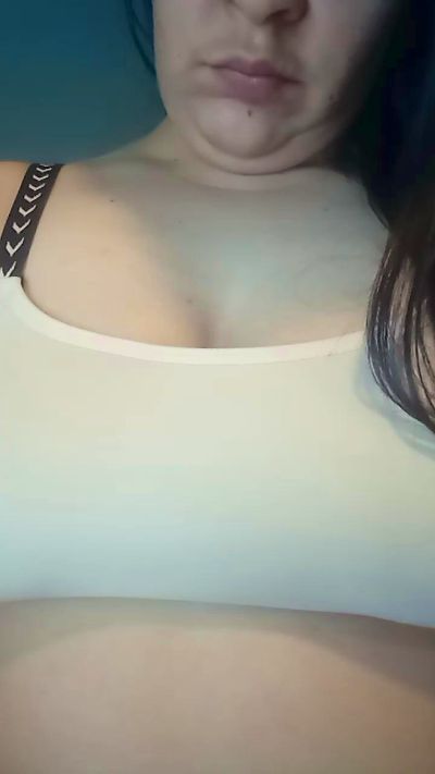 natashahot26 live from Chile