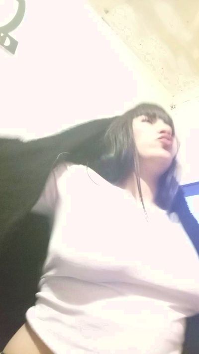 nooocllama live from Chile