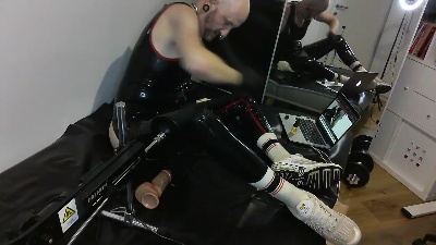 rubber_skate live from Germany