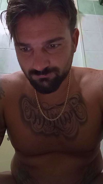 sexycamhot2 live from Italy