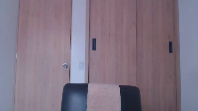 theo_collins live from Colombia