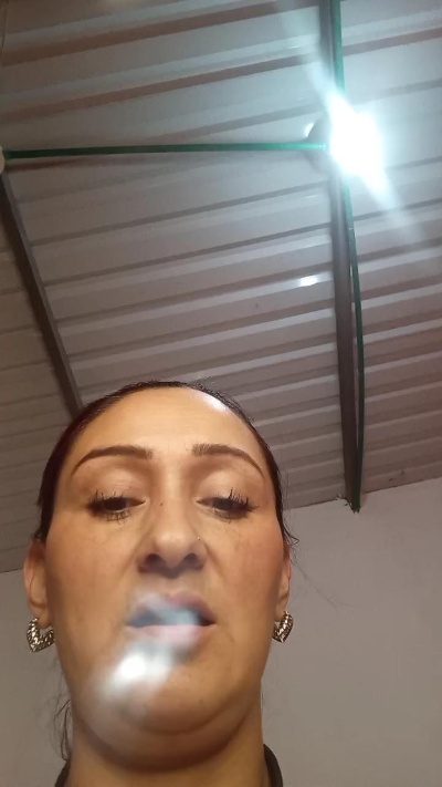 thiana2 live from Colombia