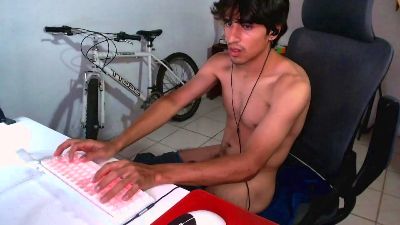 thieves_us live from Colombia