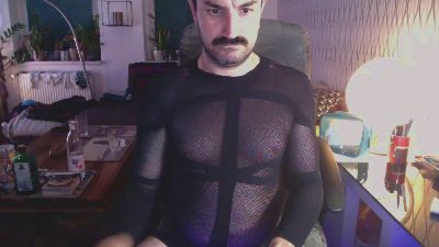tom0819 live from Germany