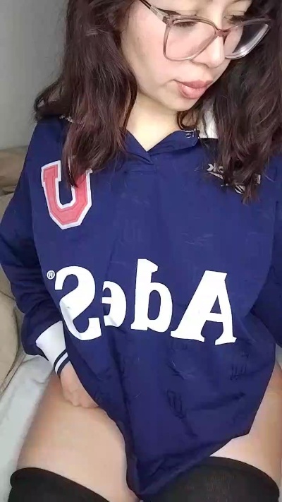 trinitahorny live from Chile
